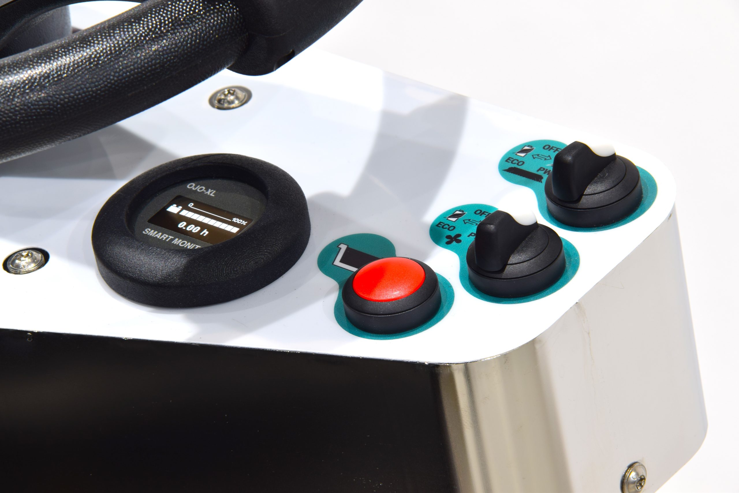 GMATIC Modelo Condutor sentado –  ROTAN 155 BTX 95