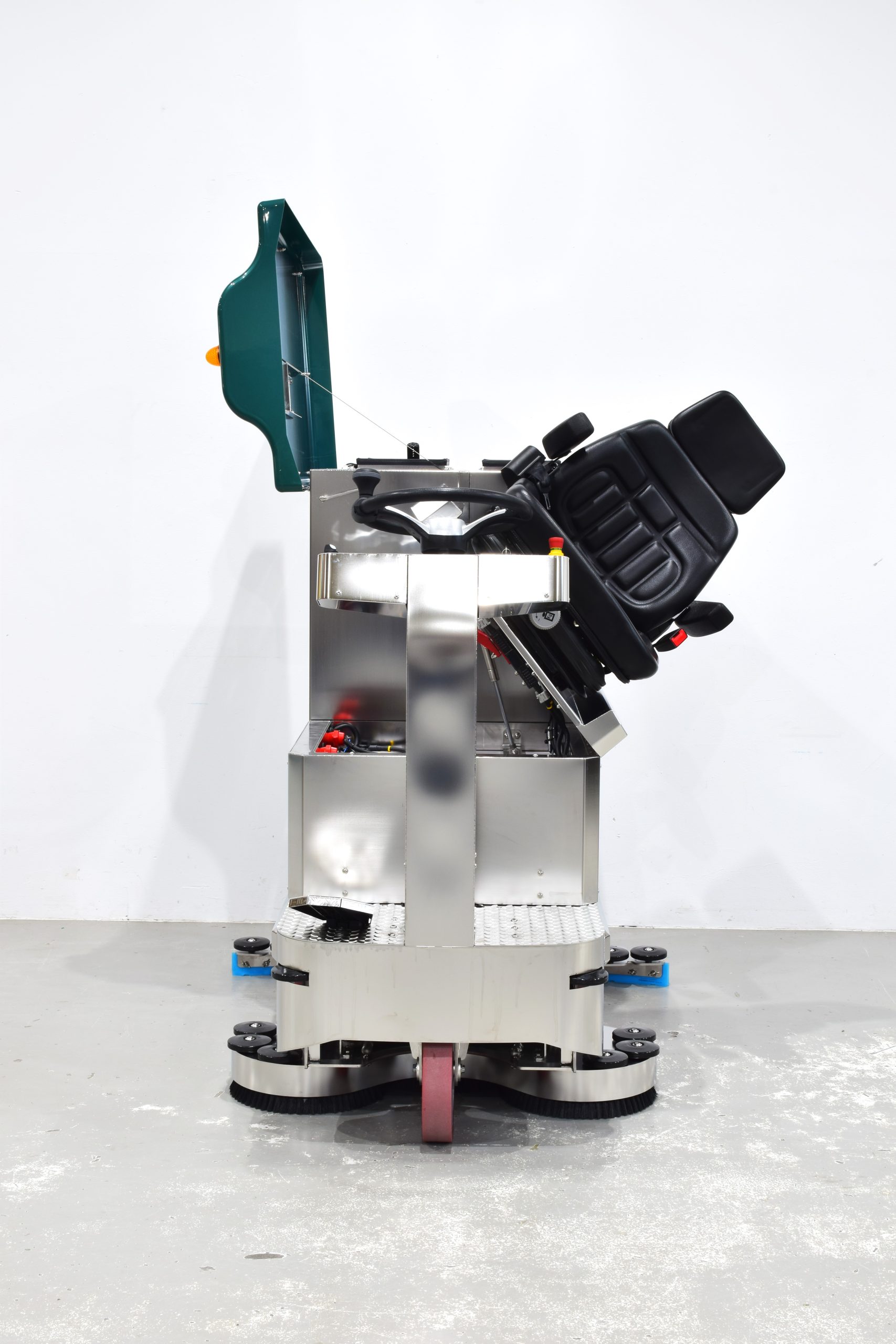 GMATIC Modelo Condutor sentado –  ROTAN 155 BTX 95