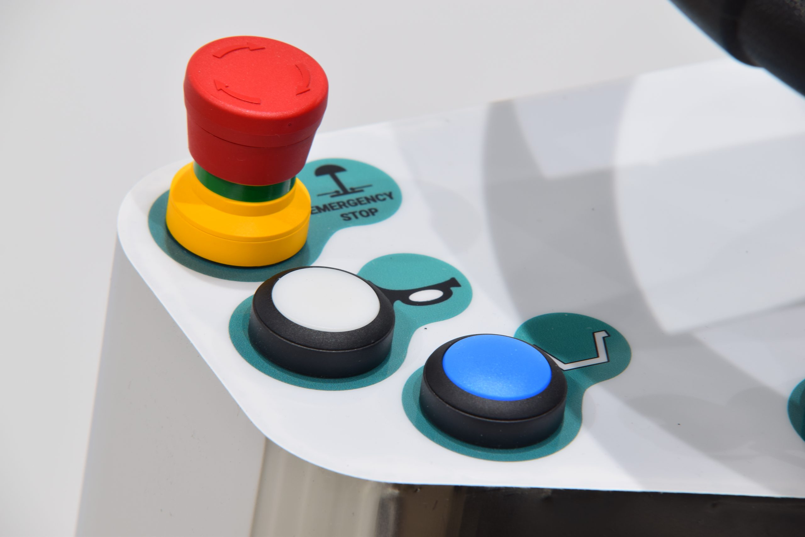 GMATIC Modelo Condutor sentado –  ROTAN 155 BTX 95