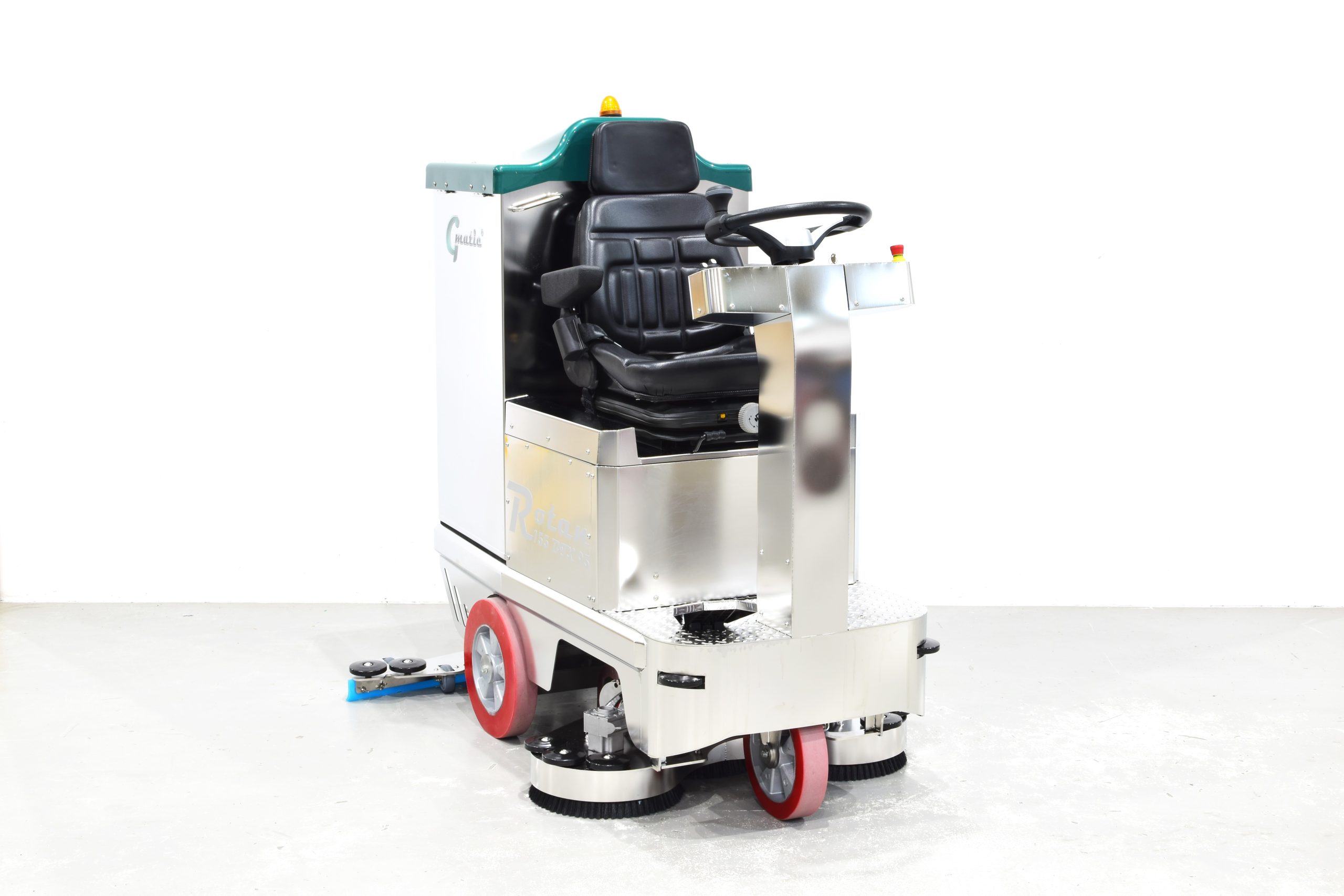 GMATIC Modelo Condutor sentado –  ROTAN 155 BTX 95