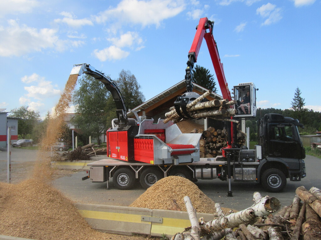 MUS-MAX TERMINATOR D (Motor a Diesel)