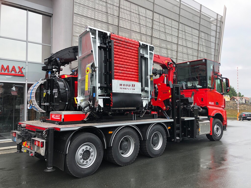 MUS-MAX TERMINATOR HACK-TRUCK